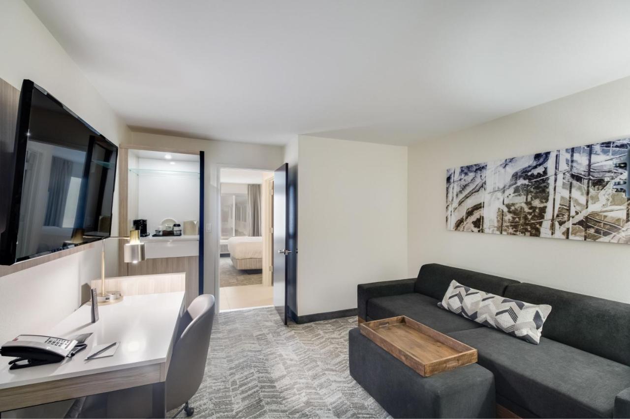 Springhill Suites By Marriott Dallas Nw Highway At Stemmons / I-35East Exterior foto